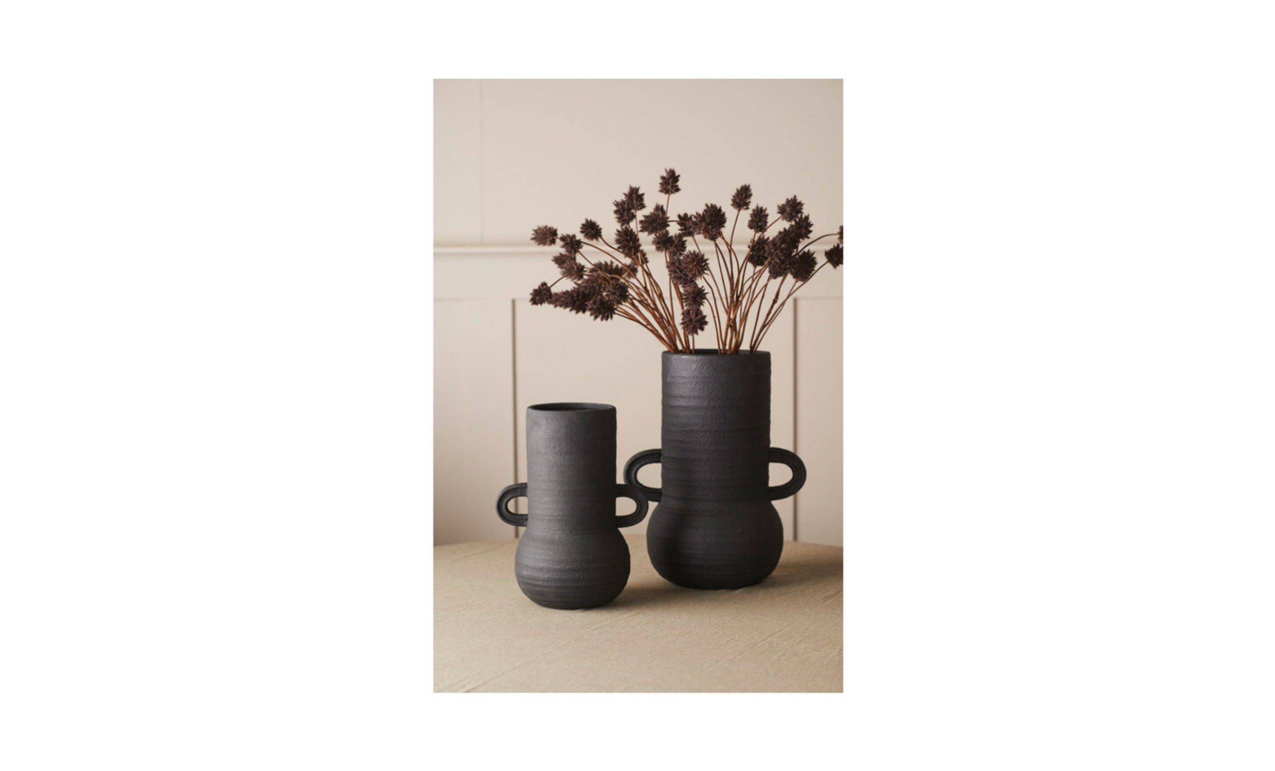 TENO Vas Terracotta Svart