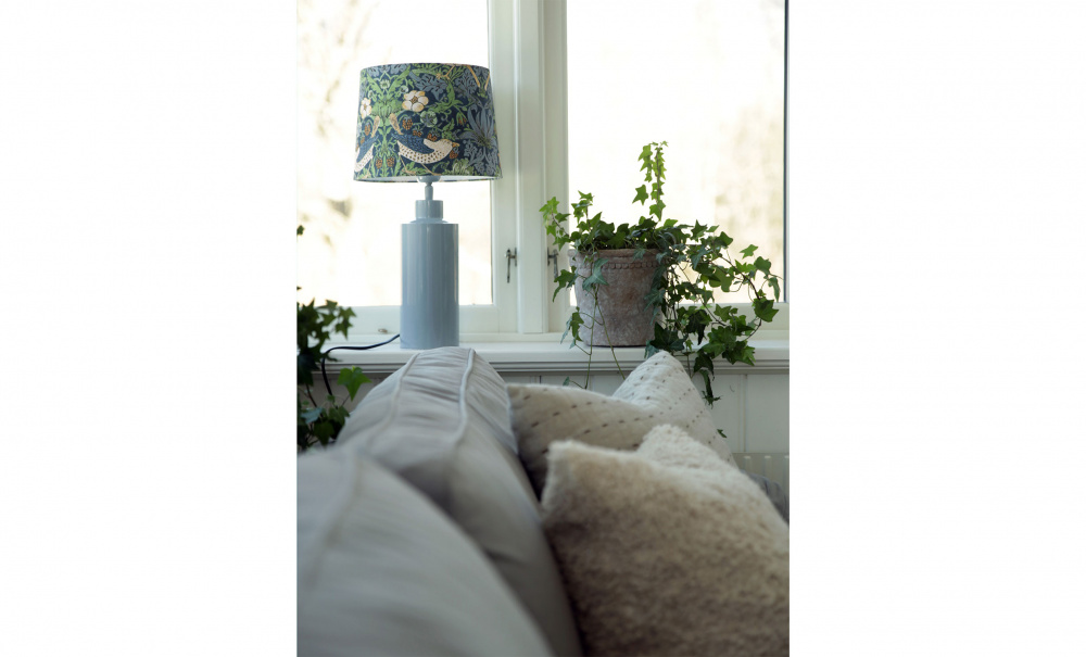 Bild nr 2 (SOLO Bordslampa Blank Denim 48cm)