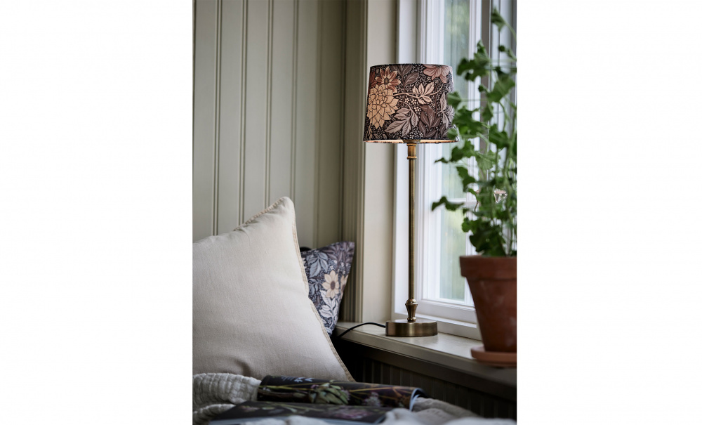 SOFIA Lampskrm 20cm Dahlia Brun i gruppen Belysning / Tillbehr / Lampskrmar hos SoffaDirekt.se (420-7689)