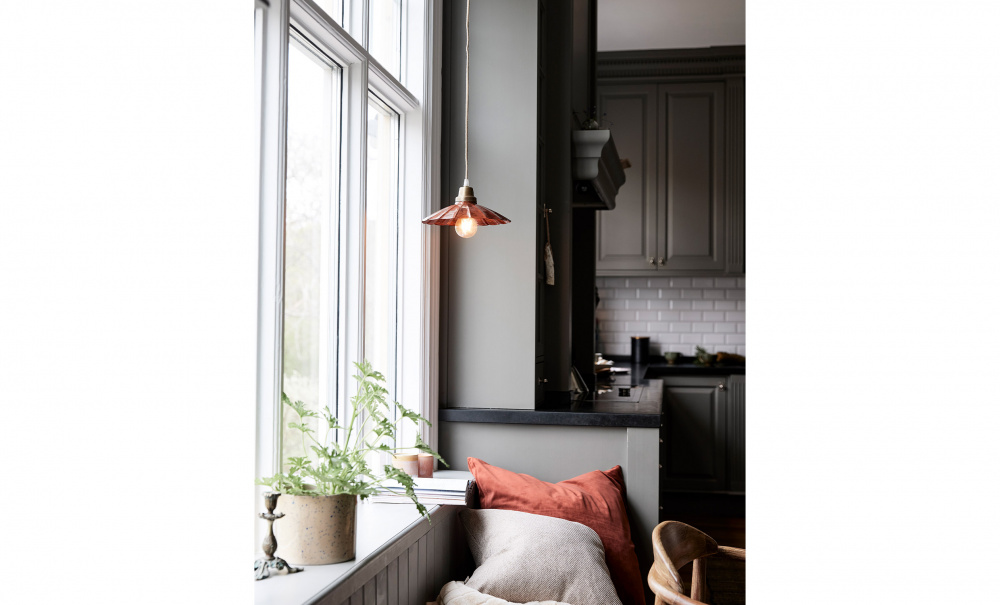 ESTER Fönsterlampa 24cm Terracotta i gruppen Belysning / Lampor / Fönsterlampor hos SoffaDirekt.se (4332414)