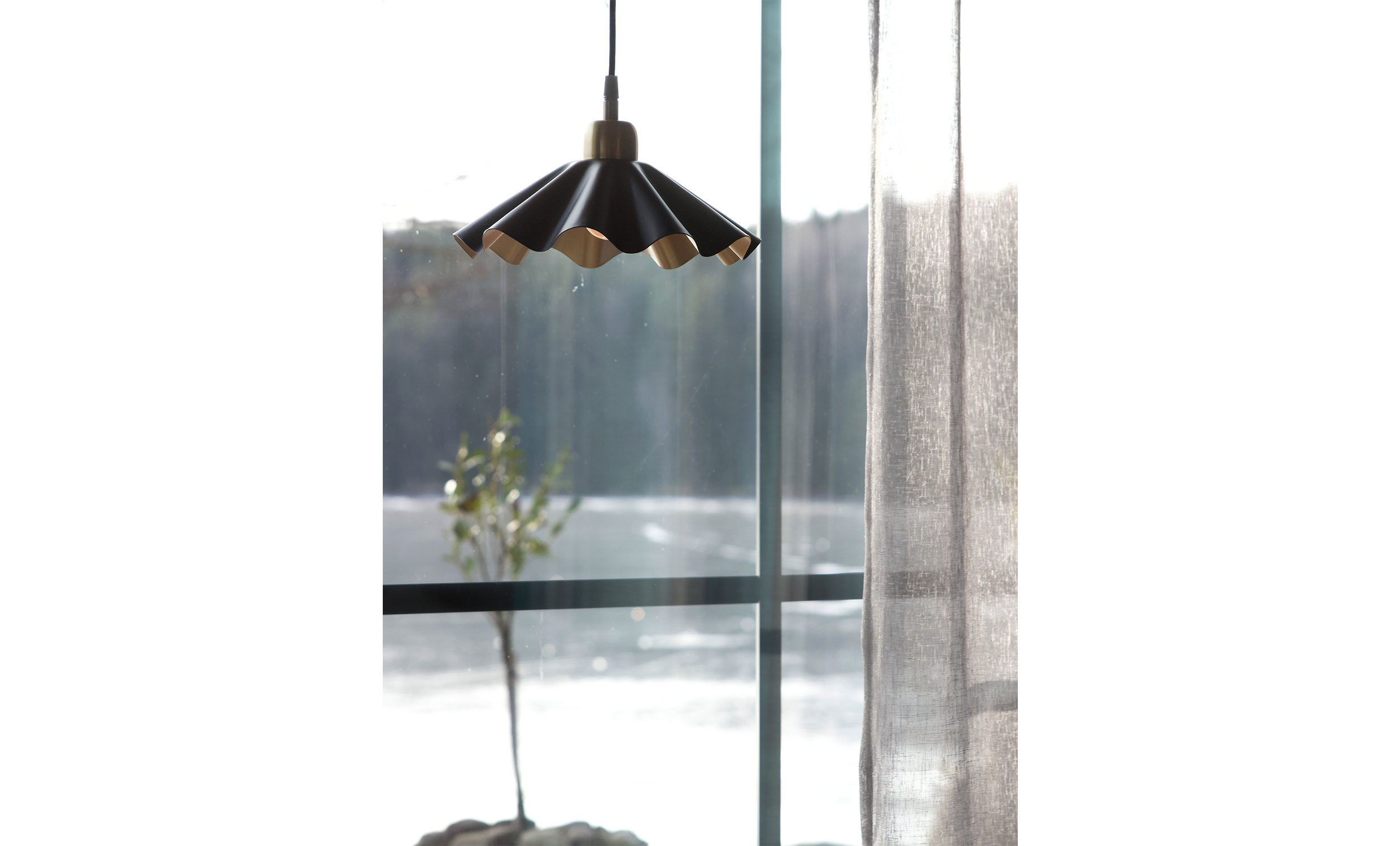 AIRA Fönsterlampa 25cm Svart/Mässing