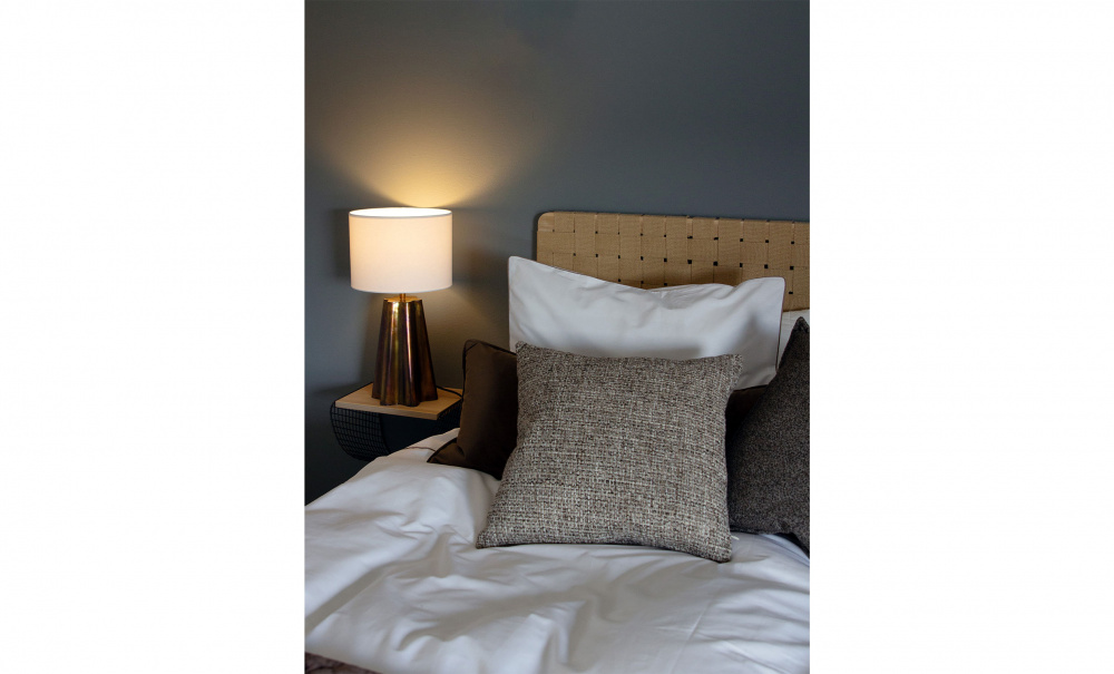 Bild nr 2 (AIRA Lampfot Antik Mässing 34cm)