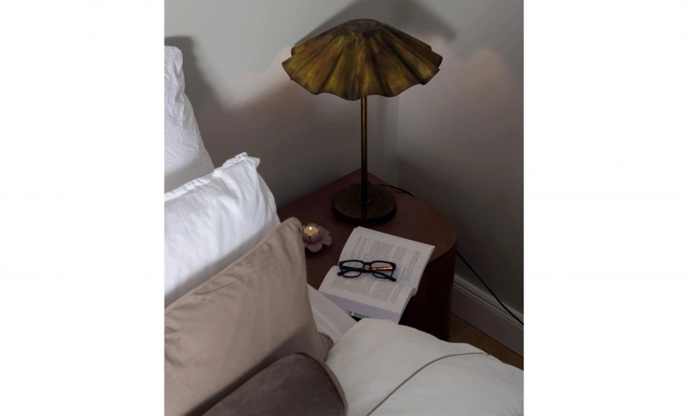 Bild nr 4 (AIRA Bordslampa 54cm Oil Brass)