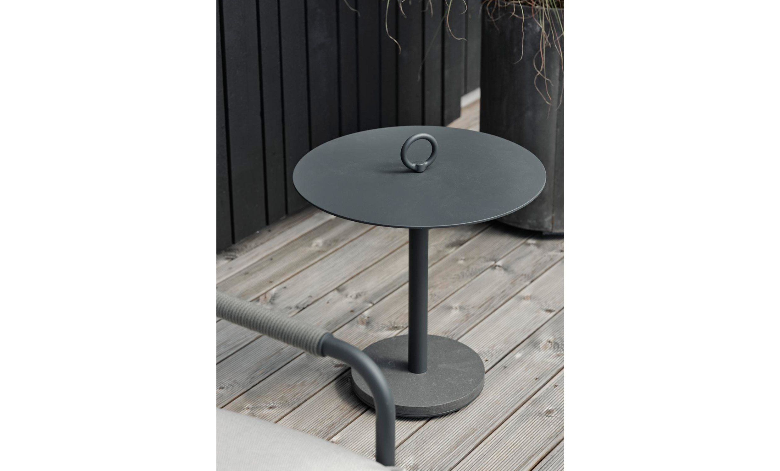 NIOBE Sidobord Gr