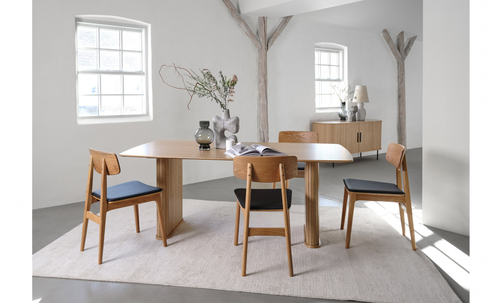 UNO Matbord 190 Natur i gruppen Matplats / Bord / Matbord hos SoffaDirekt.se (48312780)