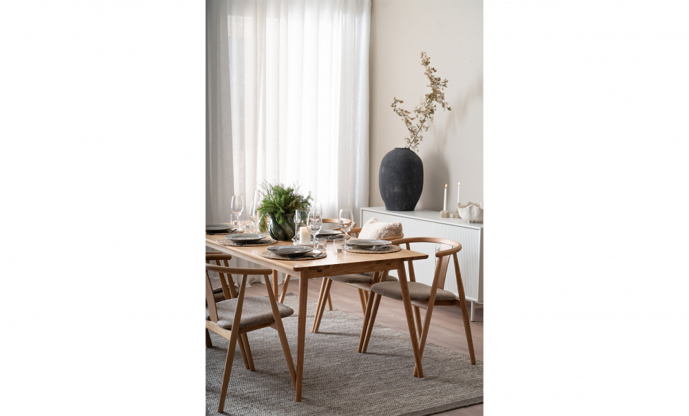 LINA Matstol Natur/Latte i gruppen Matplats / Sittmbler / Stolar hos SoffaDirekt.se (49560002)