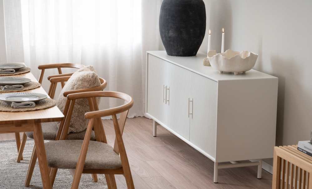 PIM Sideboard Greige i gruppen Vardagsrum / Frvaringsmbler / Sideboards hos SoffaDirekt.se (49700000)