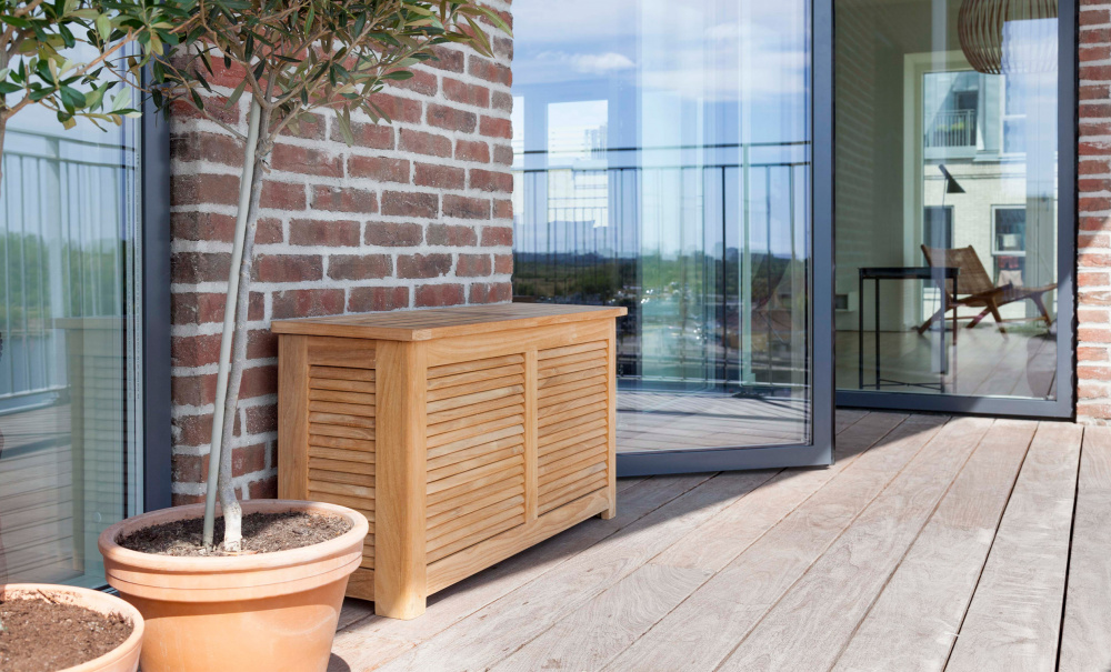 LAURA Frvaringslda Teak i gruppen Utembler / Frvaring / Dynboxar hos SoffaDirekt.se (5056000)