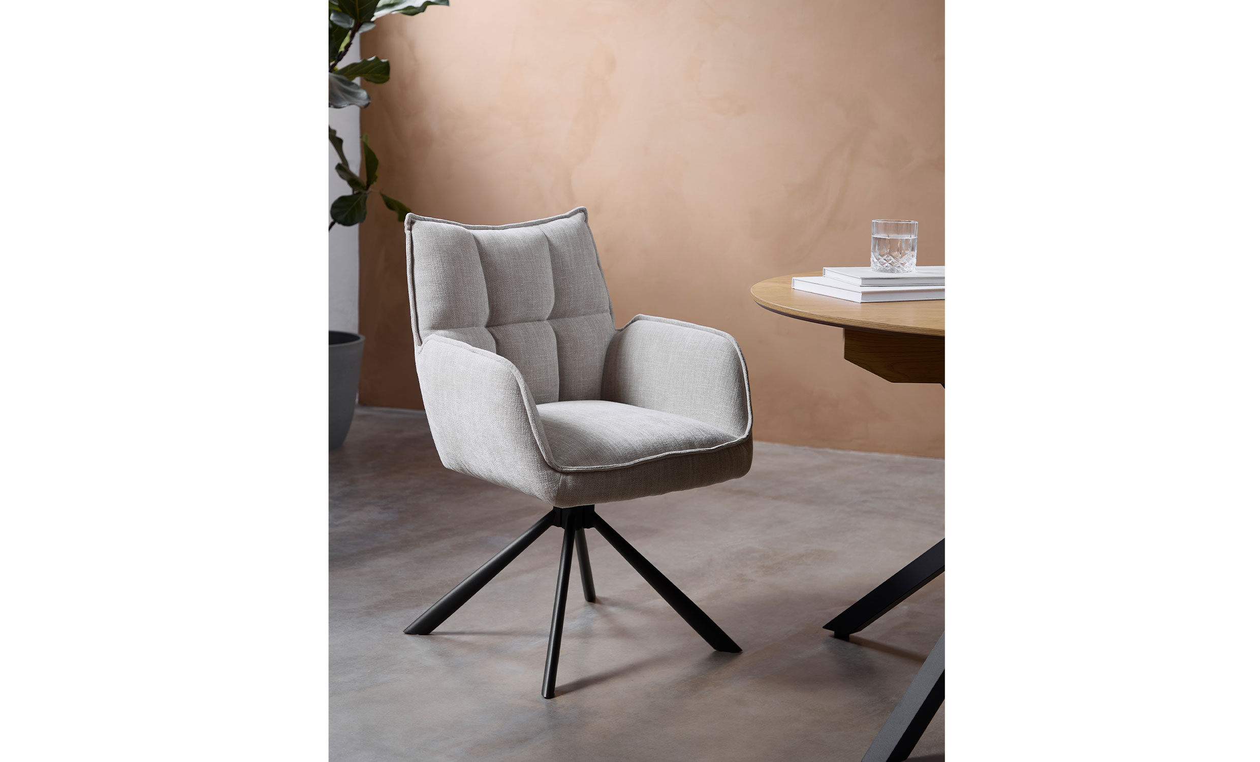 MARJA Snurrstol Beige/Svart