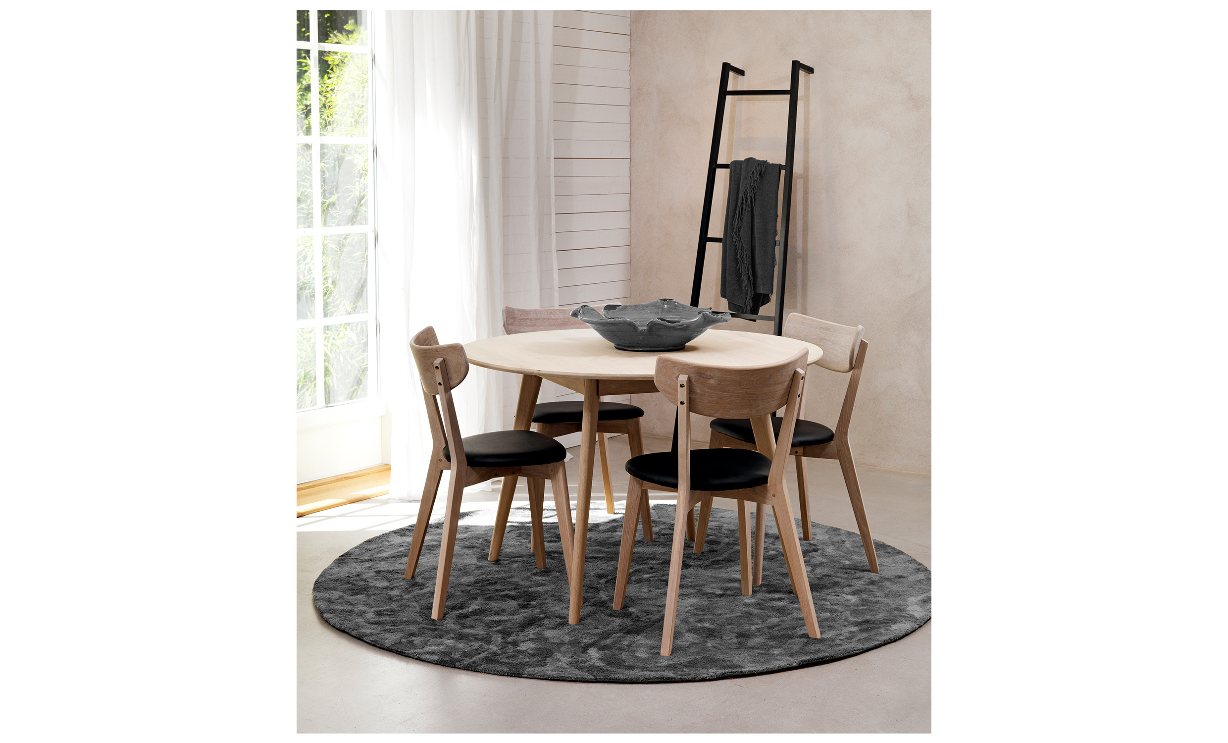 AMI Stol Whitewash/Svart