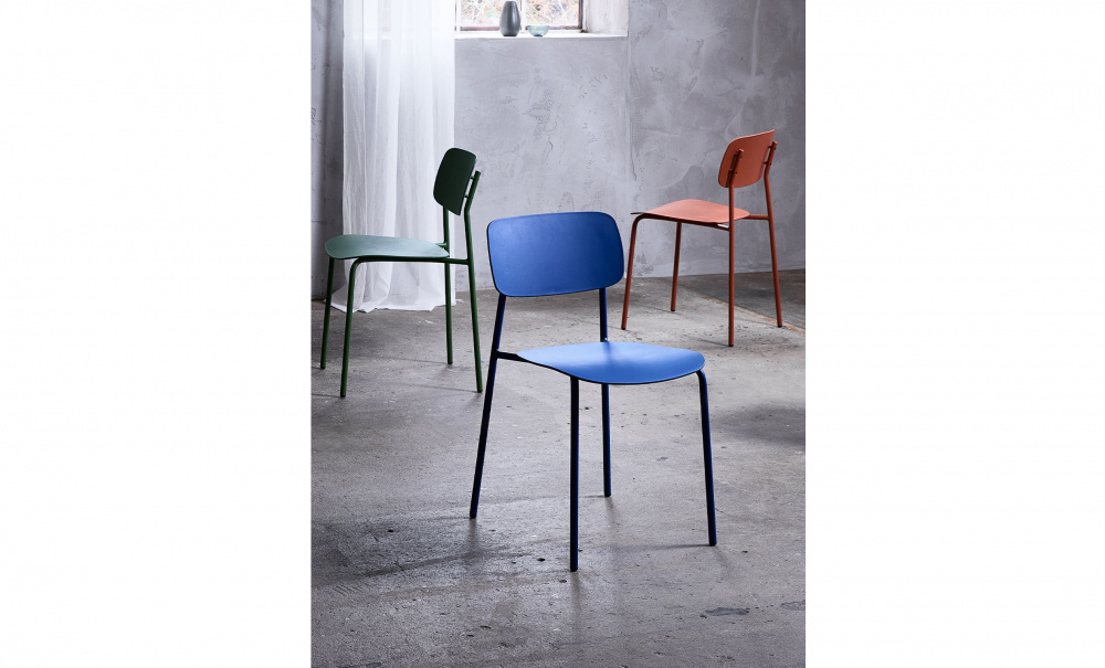 KATE Stol Bl i gruppen Matplats / Sittmbler / Stolar hos SoffaDirekt.se (54310003)