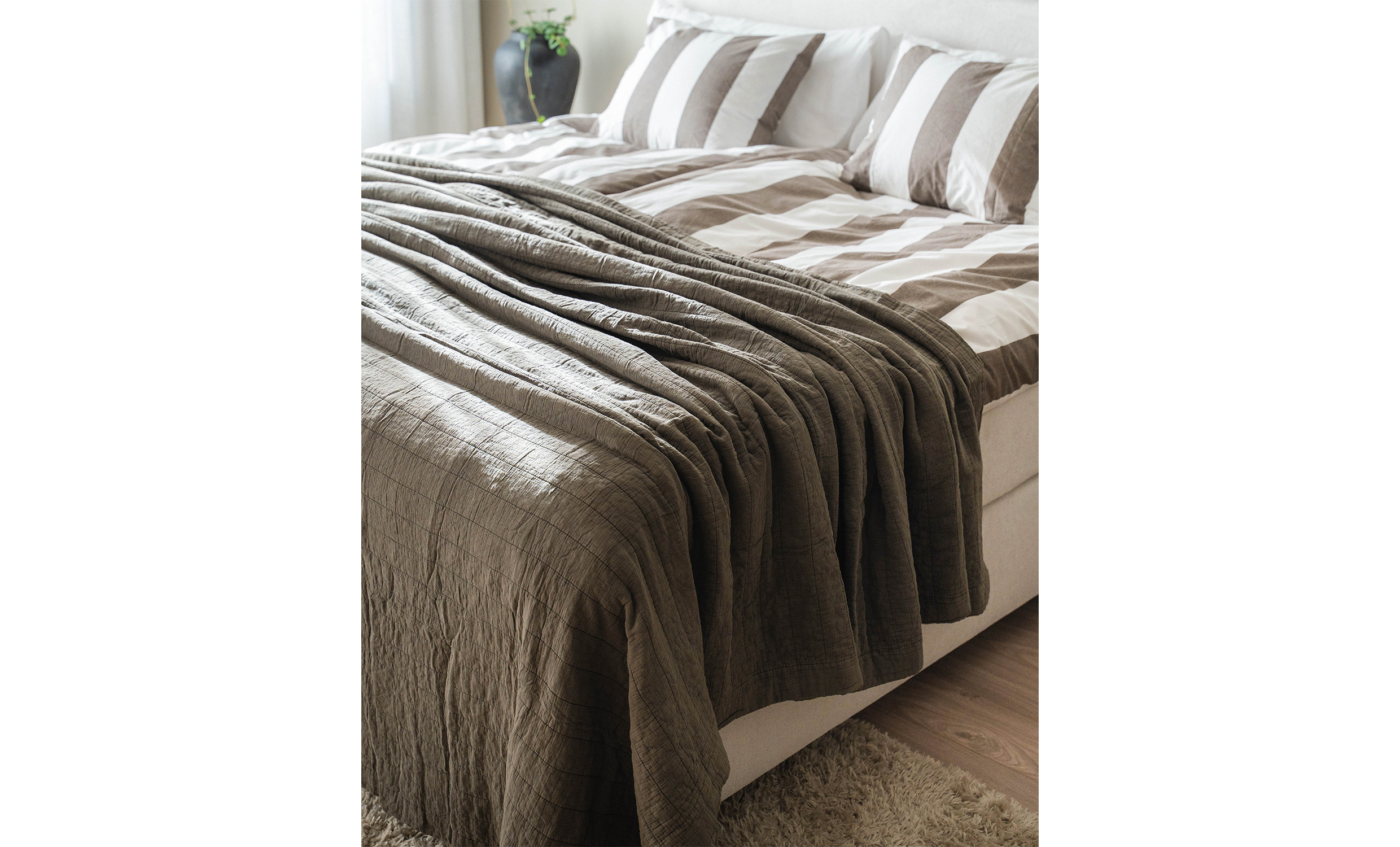 MAGNHILD verkast 280x280 Bark