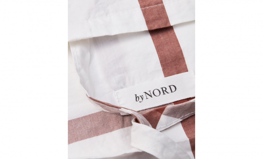 ASTRID Bddset Enkel Rd/Vit i gruppen Sovrum / Sovrumstextil / Sngklder hos SoffaDirekt.se (561140804)