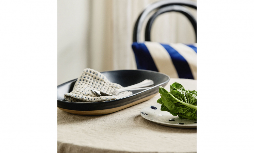 Bild nr 2 (GRAINY Serveringsfat Mrkbl)