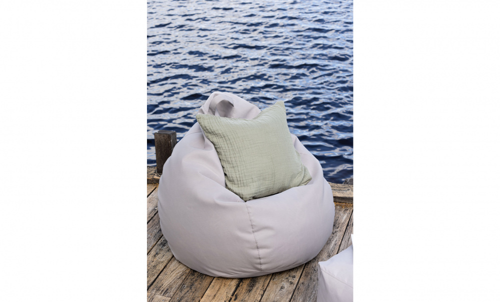 HILLEVI Loungepuff Beige i gruppen Utembler / Sittmbler / Loungembler hos SoffaDirekt.se (6086-003)