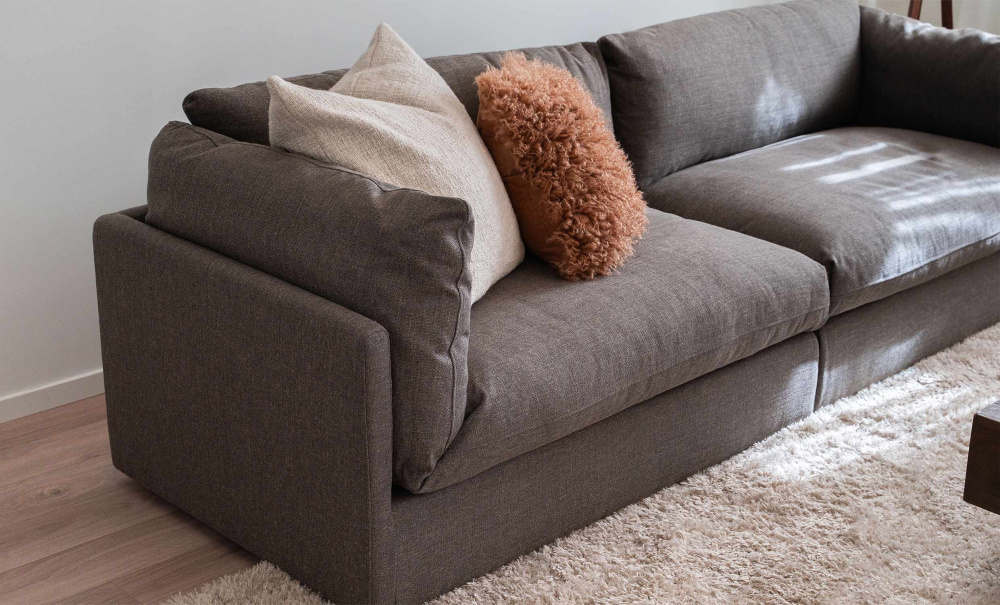 TRIBECA 4-sitssoffa Mullvad i gruppen Vardagsrum / Soffor / 4-sits soffor hos SoffaDirekt.se (6112-TRIB4S-HO1)