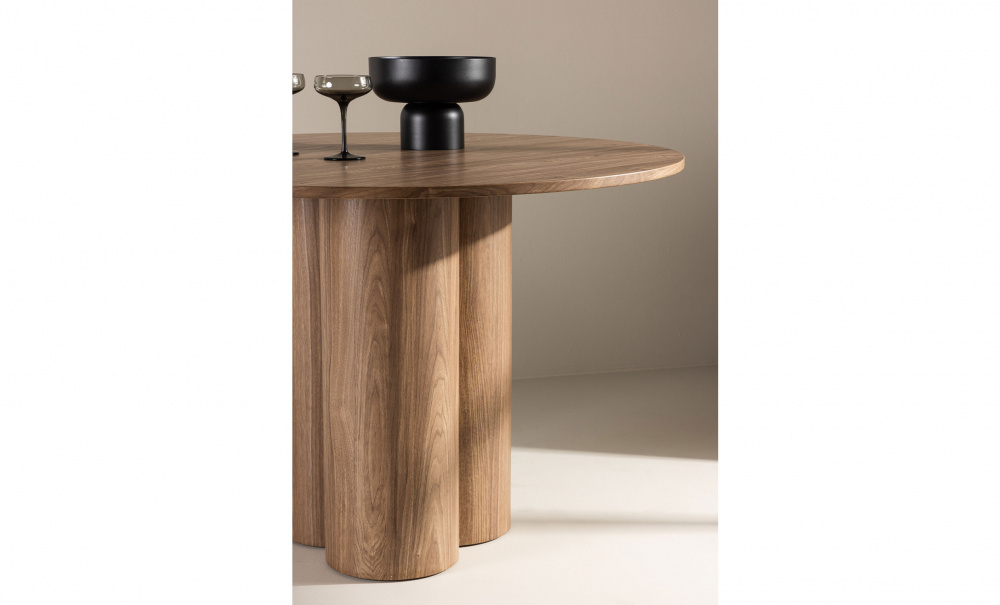 NOOR Matbord 110 Brun i gruppen Matplats / Bord / Matbord hos SoffaDirekt.se (61130-125)