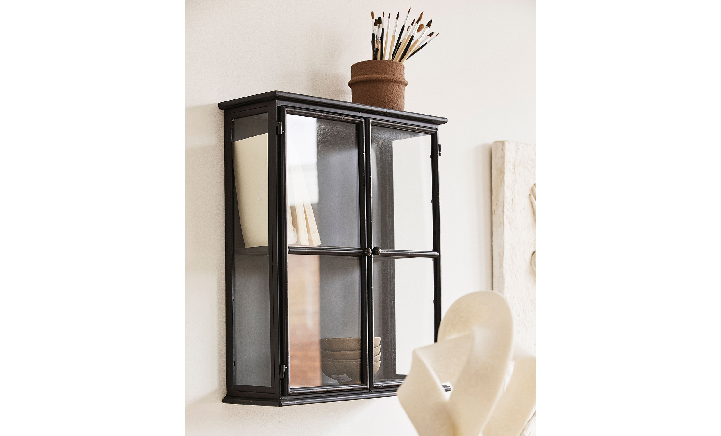 DOWNTOWN Vggskp 60cm Svart