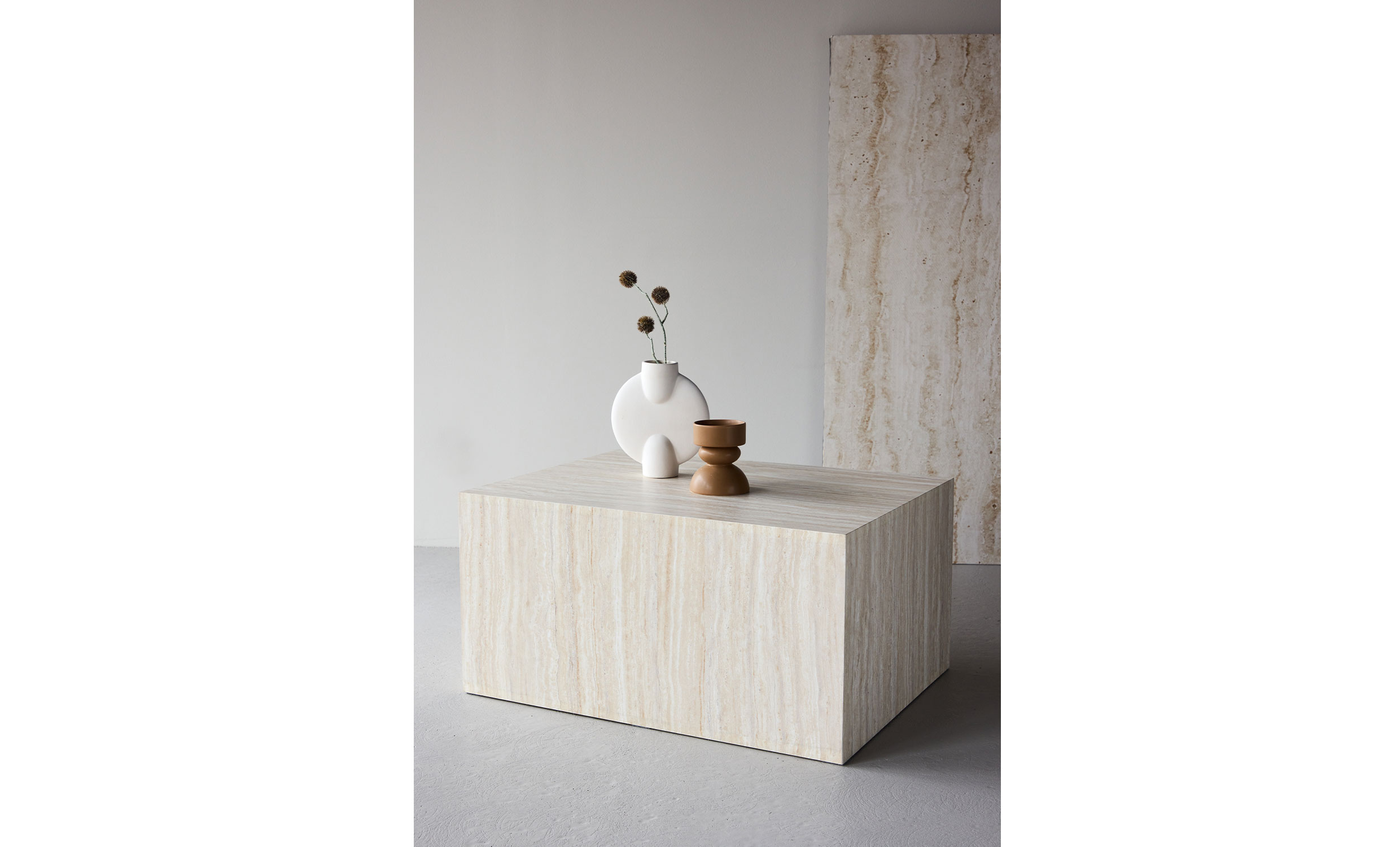 OMA Soffbord 80x60 Beige