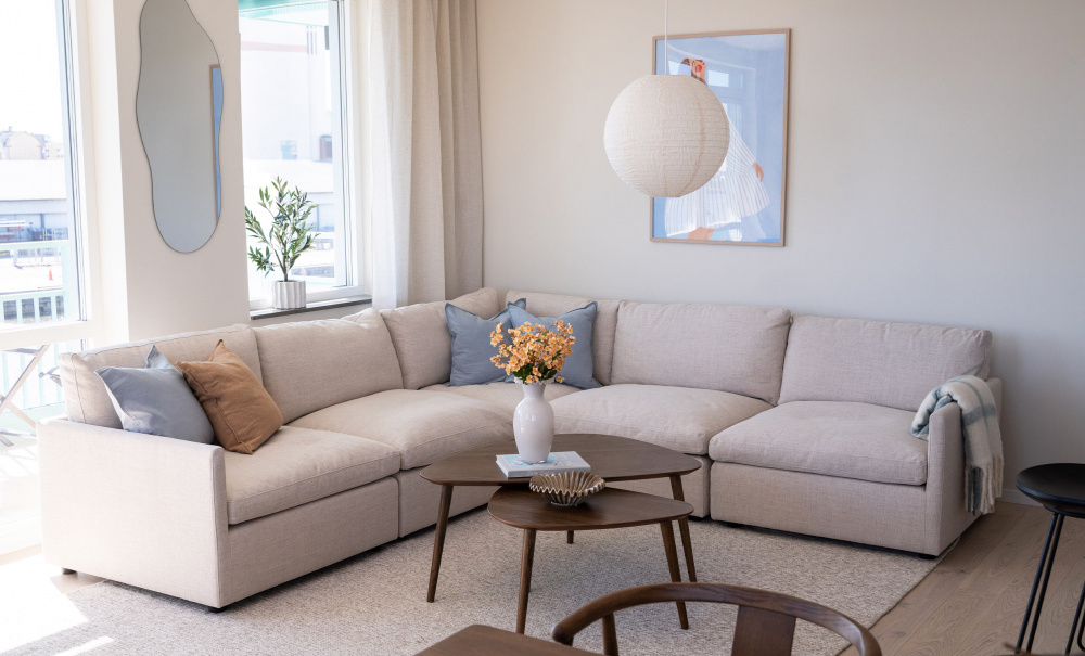 CEDAR Hrnsoffa Vndbar Beige i gruppen Vardagsrum / Soffor / Hrnsoffor hos SoffaDirekt.se (651-CEDCO5S-HO4)