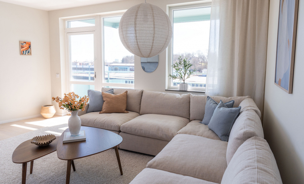 CEDAR Hrnsoffa Vndbar Beige i gruppen Vardagsrum / Soffor / Hrnsoffor hos SoffaDirekt.se (651-CEDCO5S-HO4)
