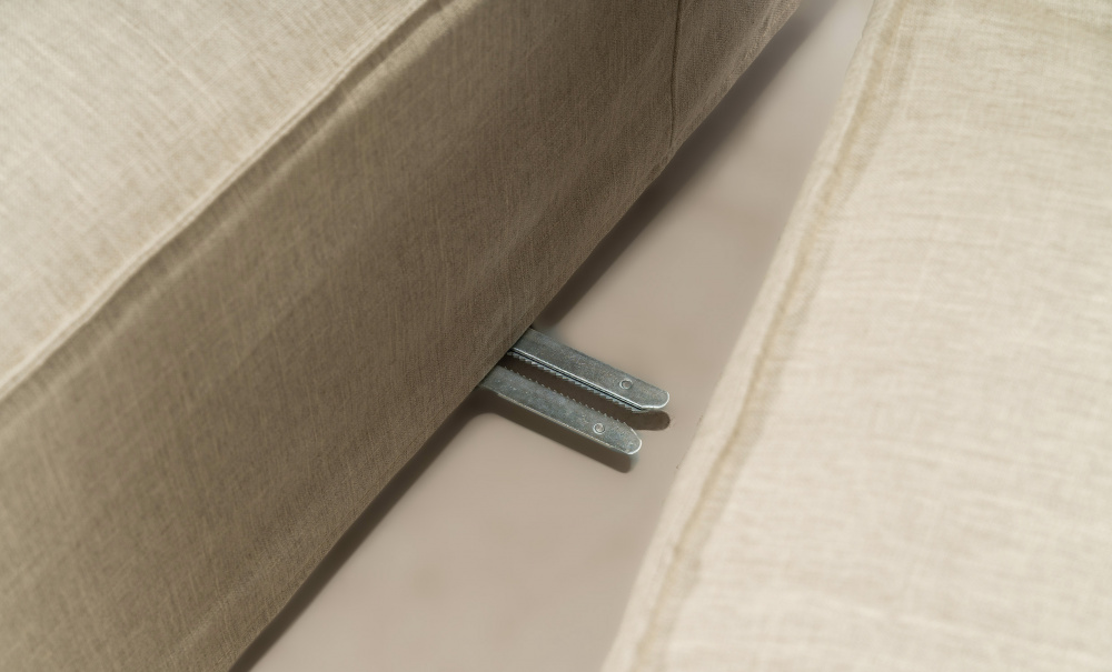 LOFT 4-sitssoffa Beige i gruppen Vardagsrum / Soffor / 4-sits soffor hos SoffaDirekt.se (671LO4S-FLW5A)