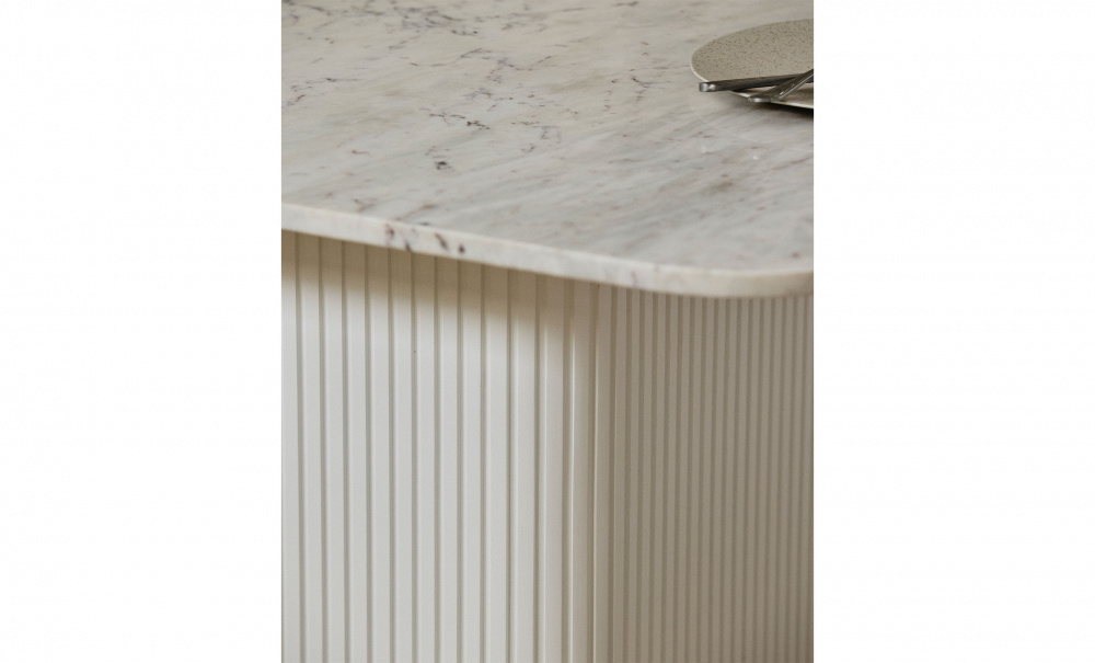 Bild nr 3 (ERISO Matbord Marmor Ivory)