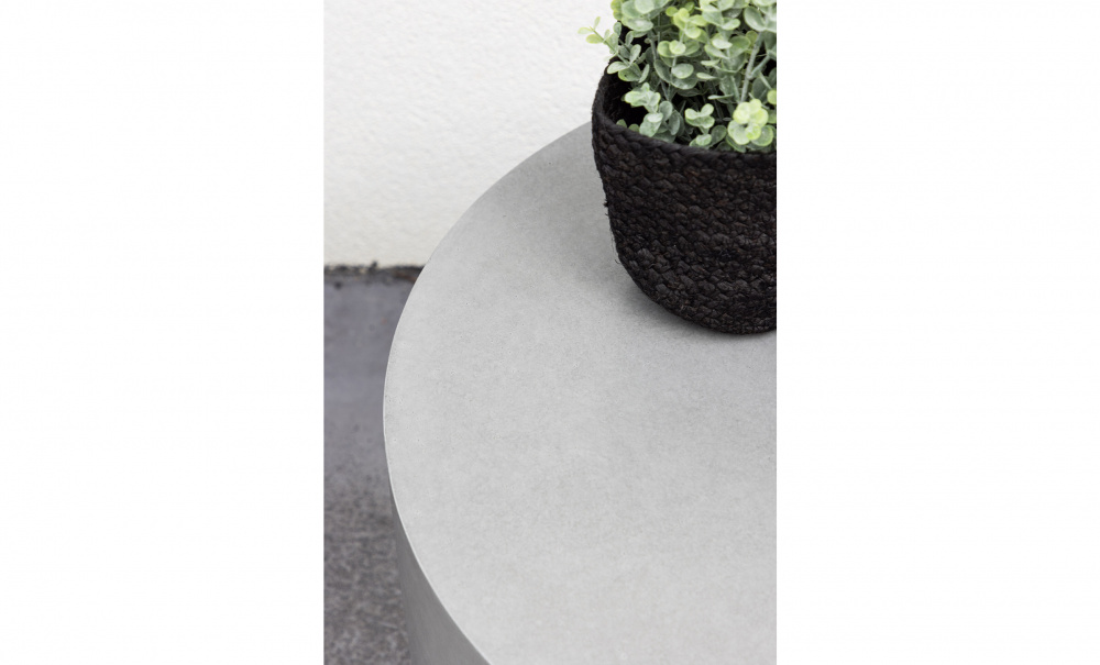 COLT Sidobord Gr i gruppen Utembler / Trdgrdsbord / Soffbord hos SoffaDirekt.se (6990-165)