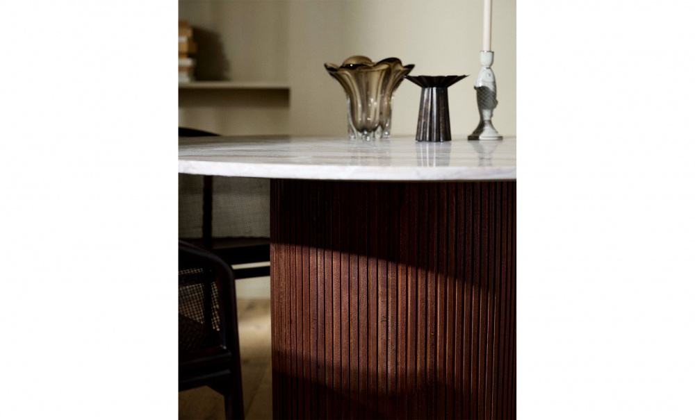 Bild nr 3 (ERIE Matbord 120 Marmor/Tr�)