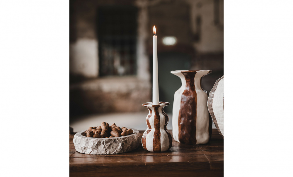 Bild nr 2 (RAIA Ljusstake M Terracotta)