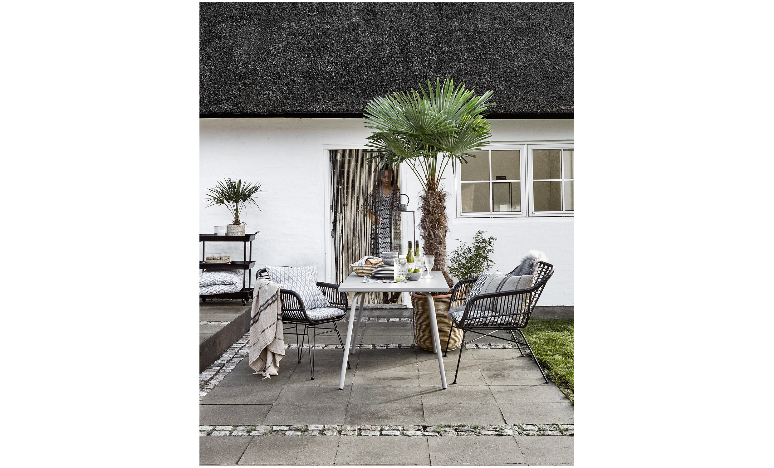 GARDEN Soffa Svart