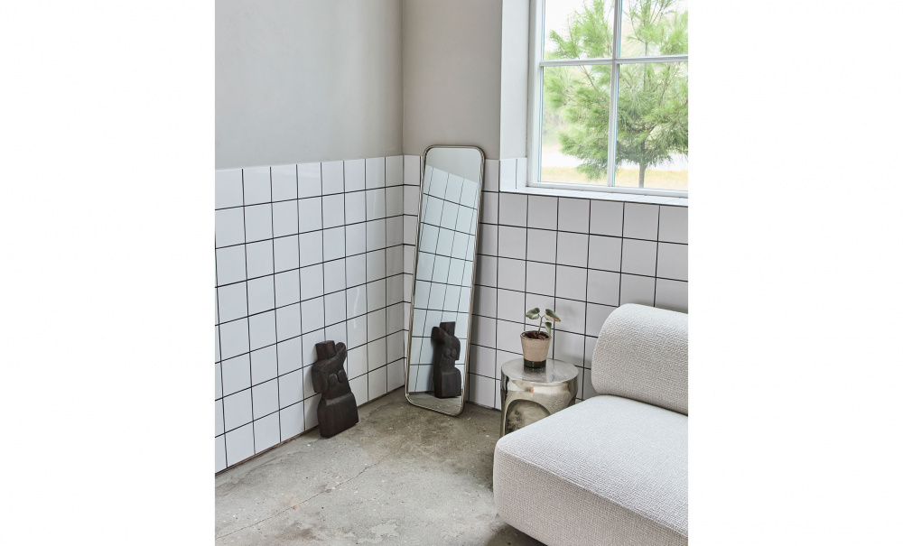 Bild nr 2 (MIRROR V�ggspegel L Borstad silverf�rg)