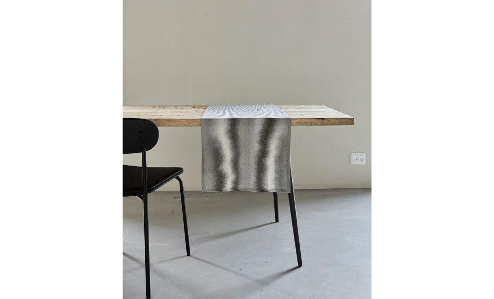 Bild nr 2 (BLOCK L�pare 40x140 Sand/Svart)