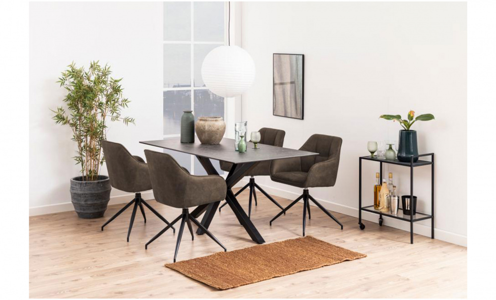 SKOGS Stol Brun i gruppen Matplats / Sittmbler / Stolar hos SoffaDirekt.se (93136)