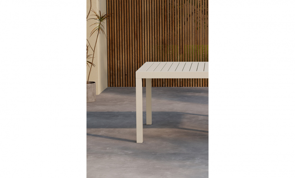 FLYNN Matbord 160/240 Beige i gruppen Utembler / Trdgrdsbord / Matbord hos SoffaDirekt.se (9792-222)