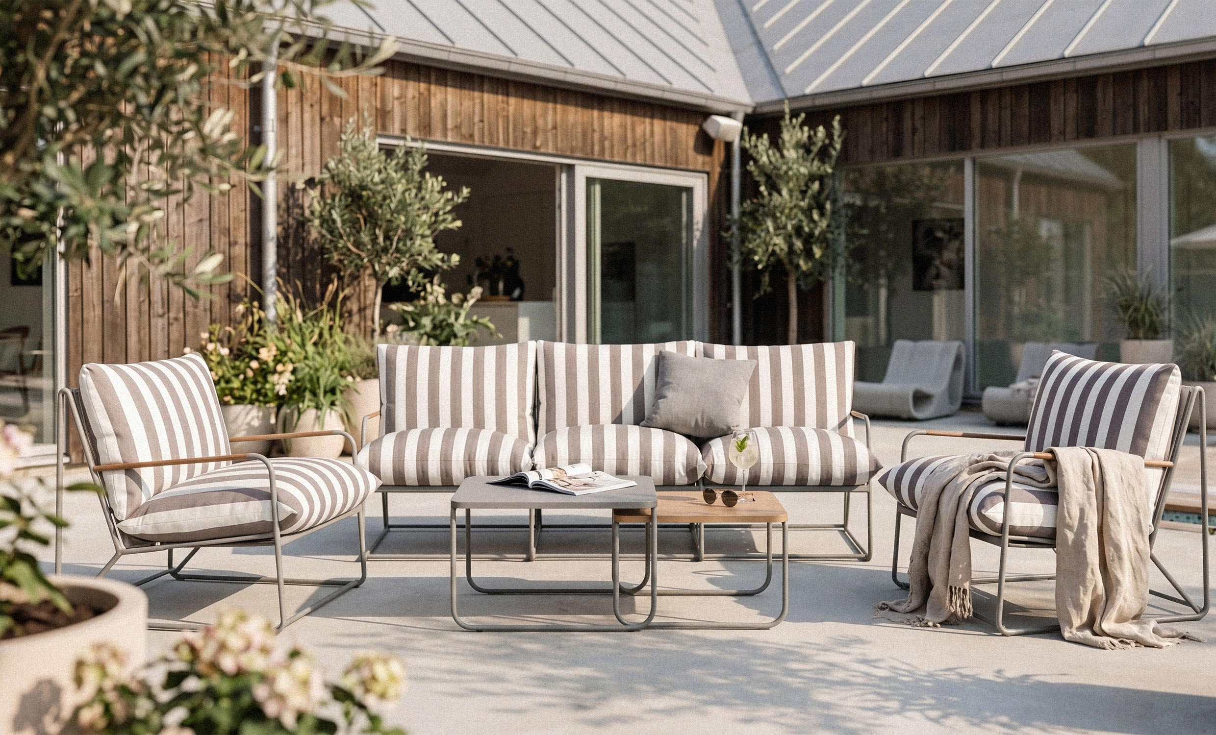 LIZ Soffgrupp Beige/Vit Randig