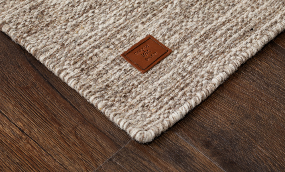 BJRKA Ullmatta 200x300 Mrklinne i gruppen Mattor & Textil / Mattor / Ullmattor & Rllakan hos SoffaDirekt.se (99576-1)