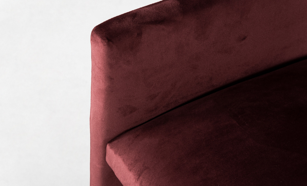 HAILY Stol Velvet Plum i gruppen Vardagsrum / Fåtöljer / Sammetsfåtöljer hos SoffaDirekt.se (BH-A464-ZF-11)
