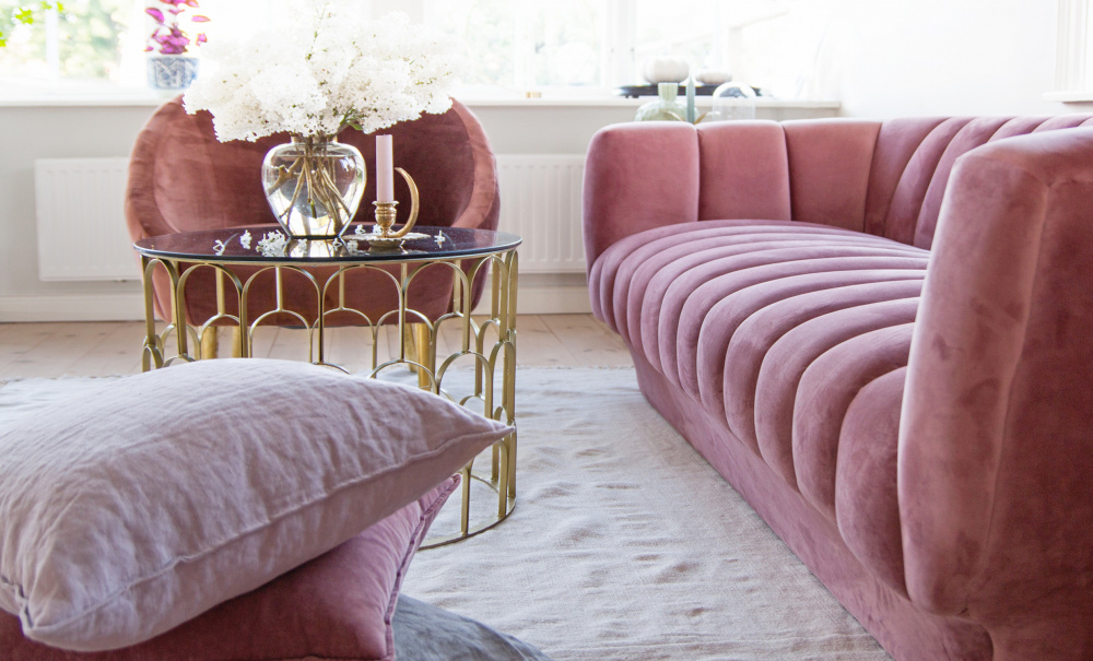 LE-BON 3-sits Salmon Pink i gruppen Vardagsrum / Soffor / 3-sits soffor hos SoffaDirekt.se (BH-S163-CC-47)