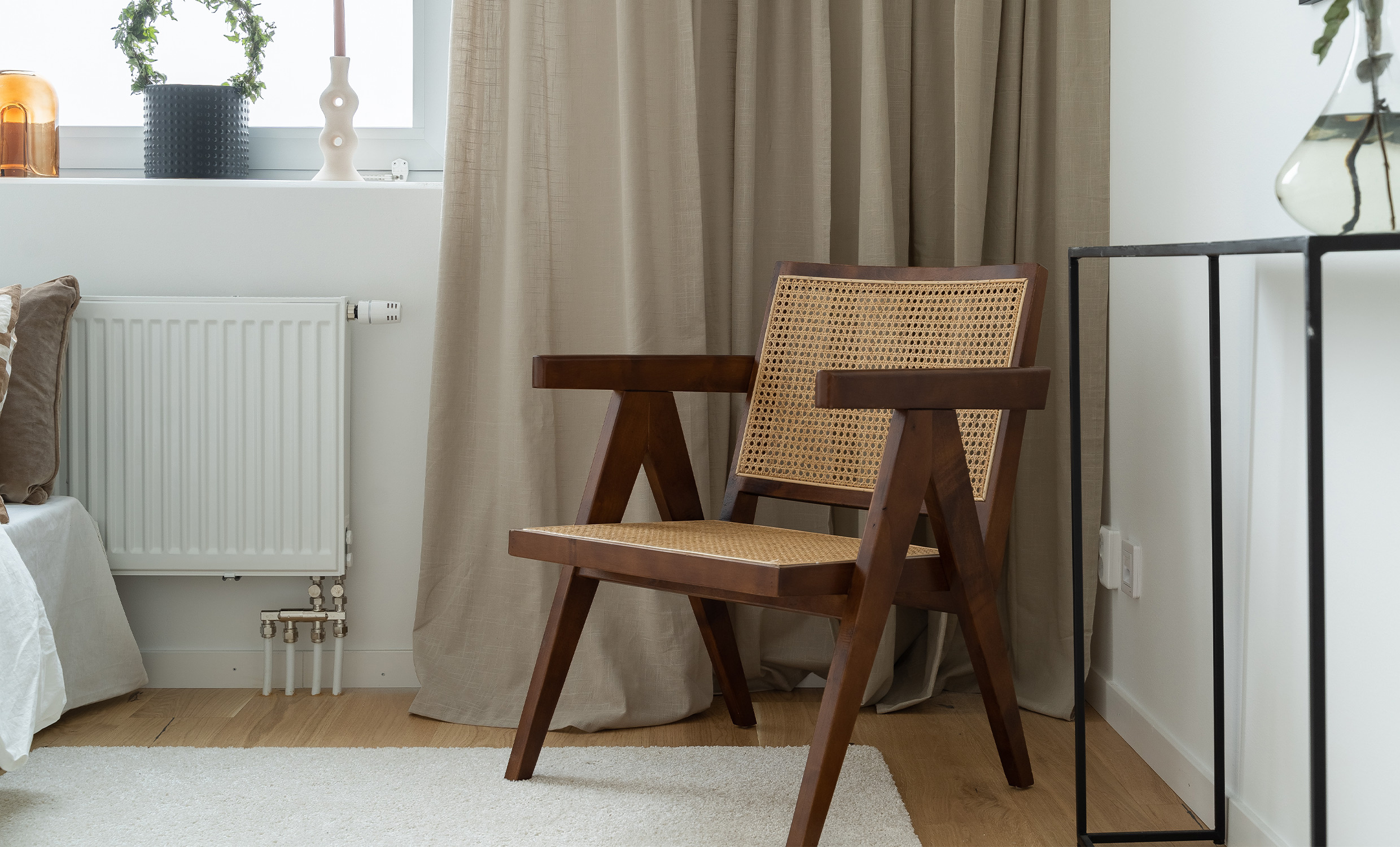 BEAU Fåtölj Brun - Handla hos SoffaDirekt