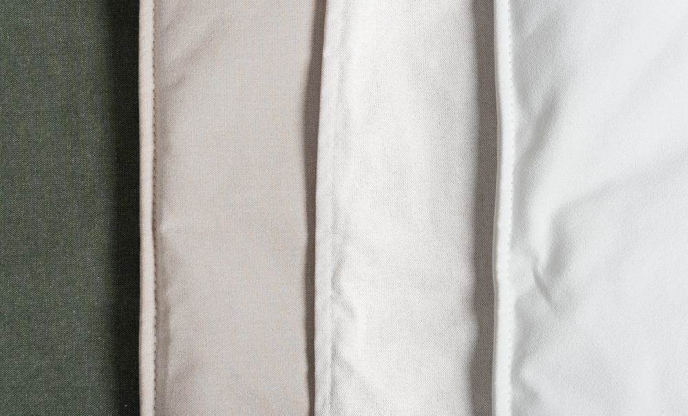 DOVER Grand Deluxe 4-sitssoffa Linnebeige i gruppen Vardagsrum / Soffor / 4-sits soffor hos SoffaDirekt.se (DO4SBR002)