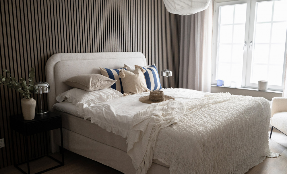 ELIE 180 Sngpaket Offwhite i gruppen Sovrum / Sngar / Sngar 180 hos SoffaDirekt.se (ELIE-SPKT180-OA6)