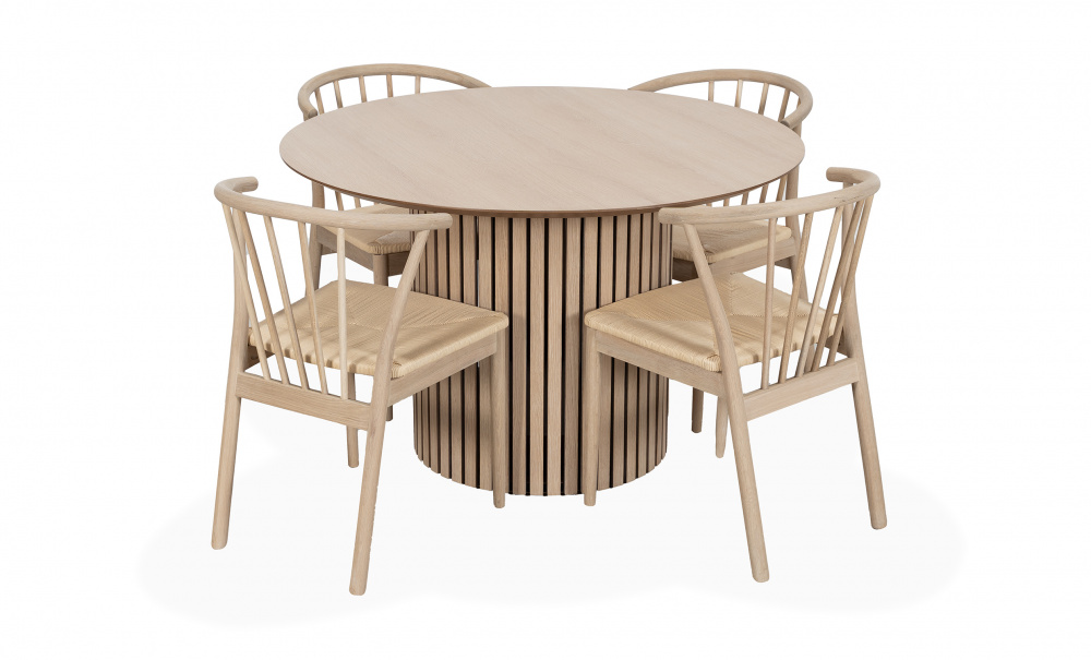 Bild nr 4 (SOLVEIG 120/NINNI Matgrupp 4 Stolar Vitoljad)