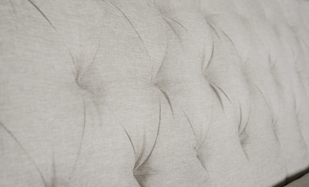 LEEDS Bddsoffa Chesterfield Ljusgr i gruppen Vardagsrum / Soffor / Bddsoffor hos SoffaDirekt.se (LAB-172N8-NM-28)