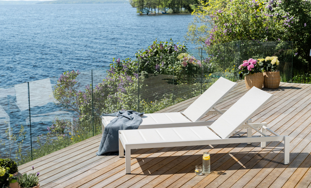 TOBAGO Solsng Vit i gruppen Utembler / Sittmbler / Solstolar hos SoffaDirekt.se (MB4090-WH)