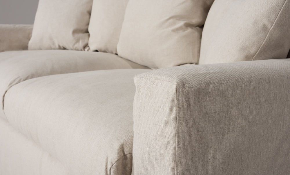MONACO PREMIUM 2-sitssoffa Beige i gruppen Vardagsrum hos SoffaDirekt.se (MO2SBE)