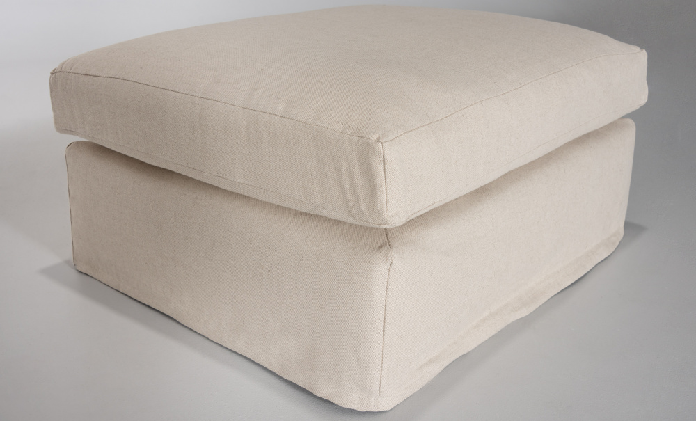 MONACO PREMIUM Fotpall Beige i gruppen Vardagsrum / Soffor / Fotpallar hos SoffaDirekt.se (MOFSBE)