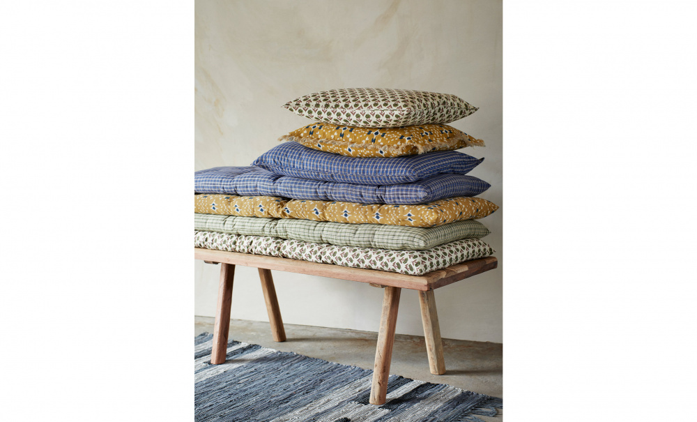 DYNA 45x125 Senapsgul/Bl i gruppen Mattor & Textil / Dynor hos SoffaDirekt.se (MP-45125-240)