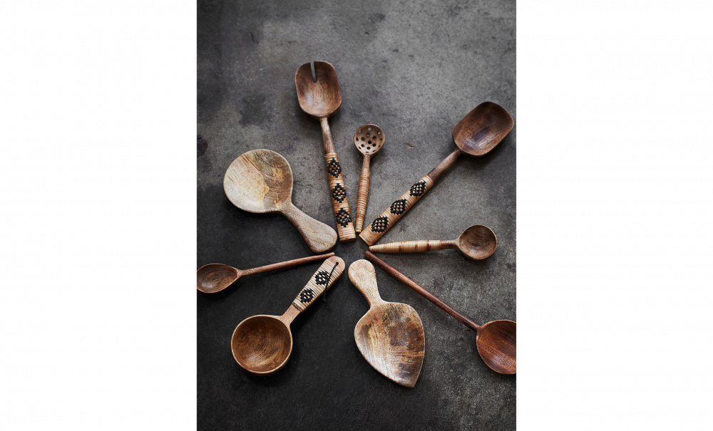 SERVERINGSBESTICK Mangotr Natur i gruppen Kk / Dukning & Servering hos SoffaDirekt.se (MSD20S-19)