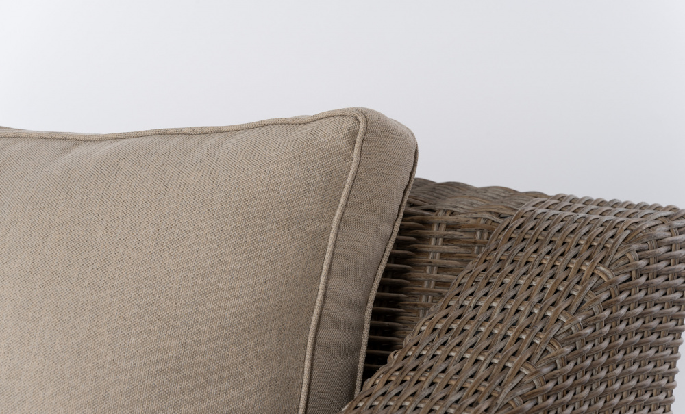 NEWBERRY Soffa Konstrotting i gruppen Utembler / Sittmbler / Soffor hos SoffaDirekt.se (NEWSOF3S)